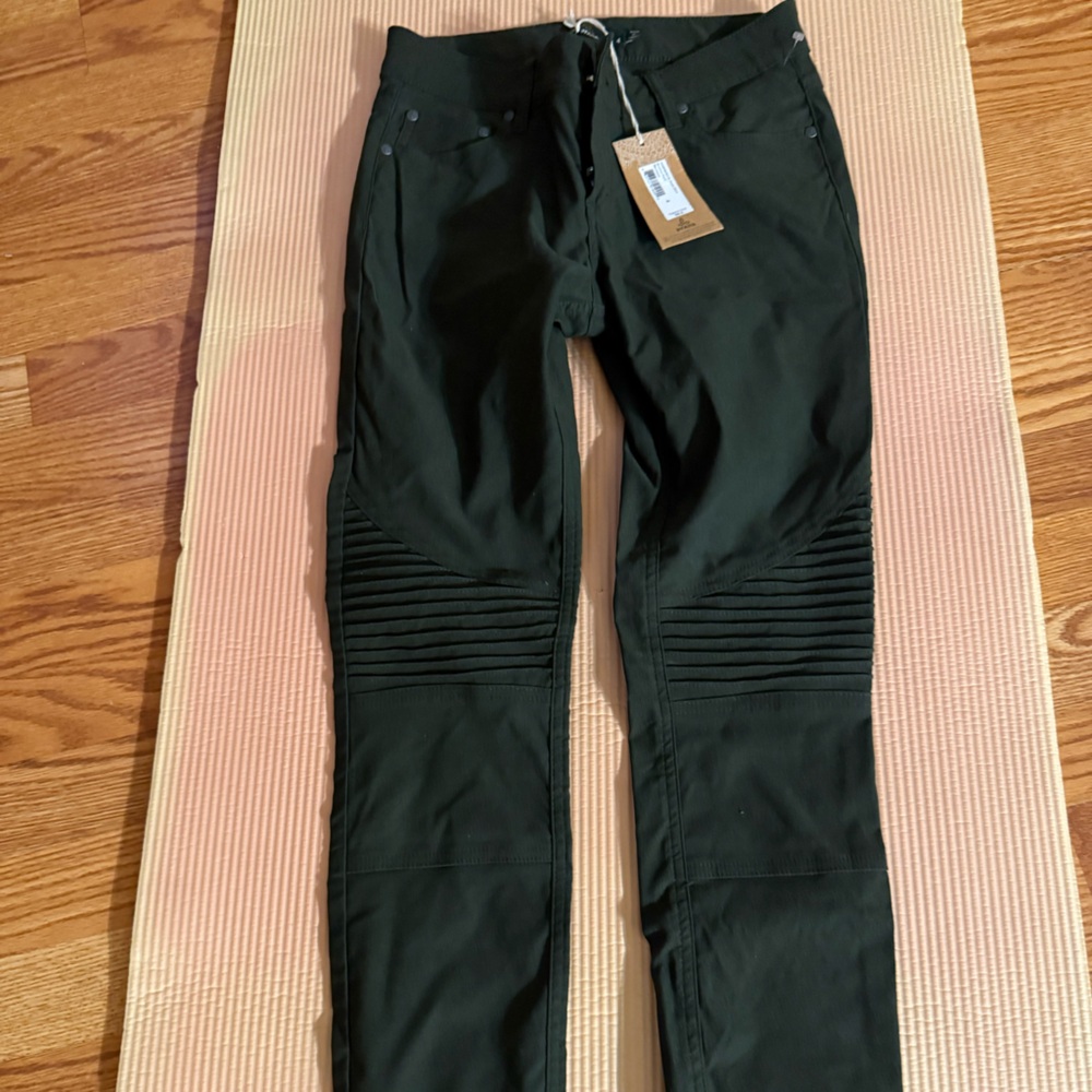 Women’s Olive Green Pants